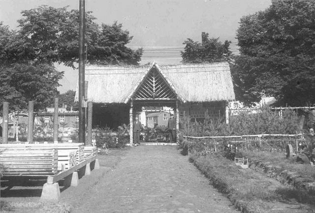 Powiatowa&#x20;Wystawa&#x20;Rolnicza&#x20;w&#x20;Kościanie&#x20;w&#x20;roku&#x20;1954&#x2e;&#x20;Stanowisko&#x20;Lasów&#x20;Państwowych&#x2e;